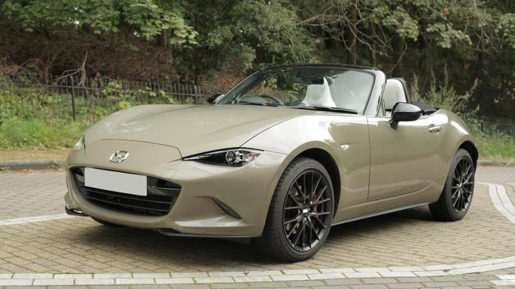 MAZDA MX-5 CONVERTIBLE 2.0 [184] Exclusive-Line 2dr